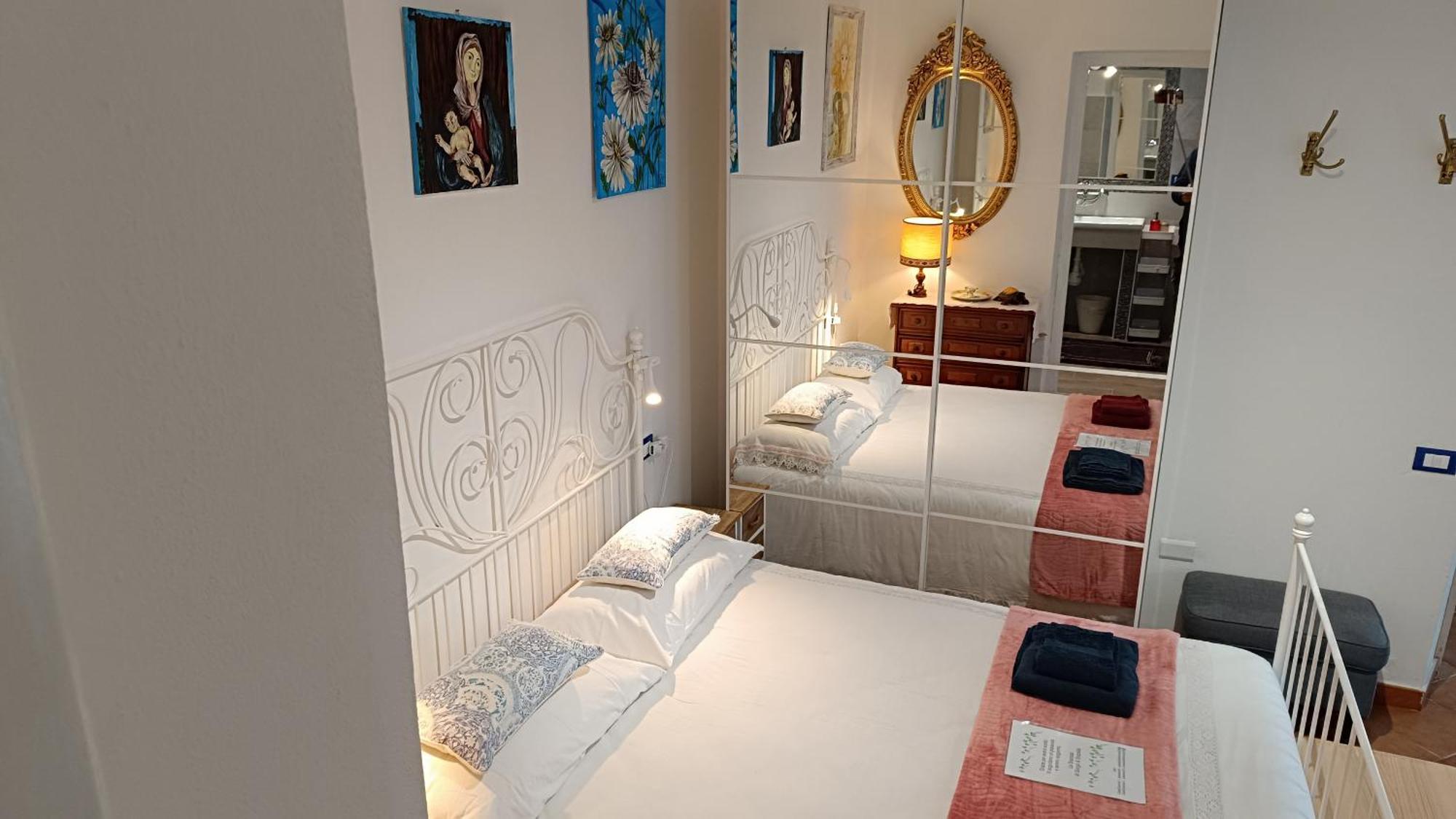 La Graziosa Dorata Lerici San Lorenzo Villa Indipendente 2 Persone Parcheggio Gratuito Ngoại thất bức ảnh